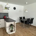 U Lesa Apartment *