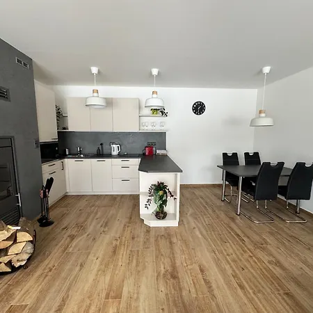 U Lesa Apartment