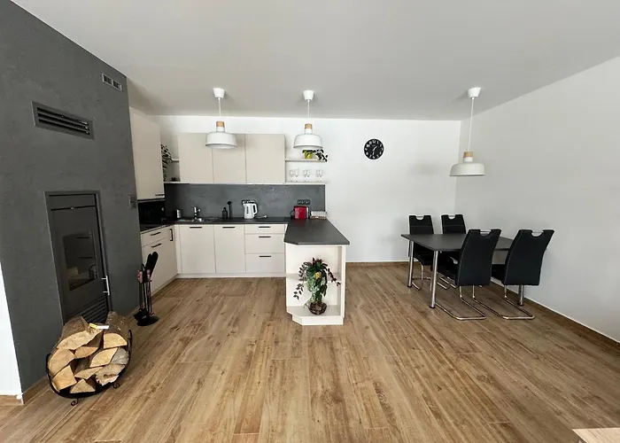 U Lesa Apartman